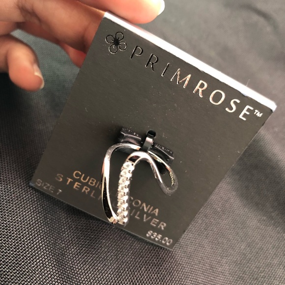 Beautiful ring!! - Picture 3 of 3